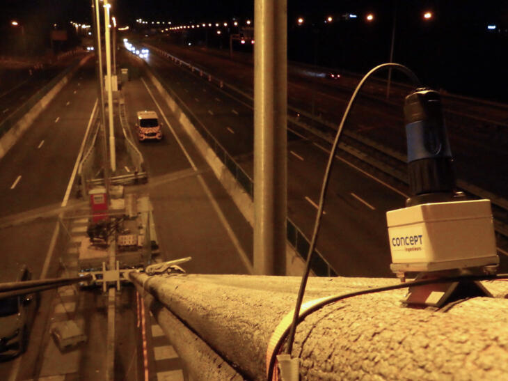 versnellingsmeter-gemonteerd-op tuikabel-A12-Utrecht